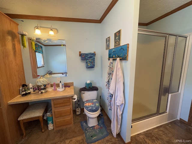 5278 27.5 Rd, Gladstone, MI 49837 - full bath featuring crown molding, a stall shower, toilet, a textured ceiling, and vanity