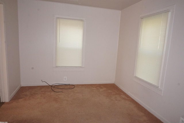 26333 Belanger St, Roseville, MI 48066 - carpeted spare room featuring baseboards