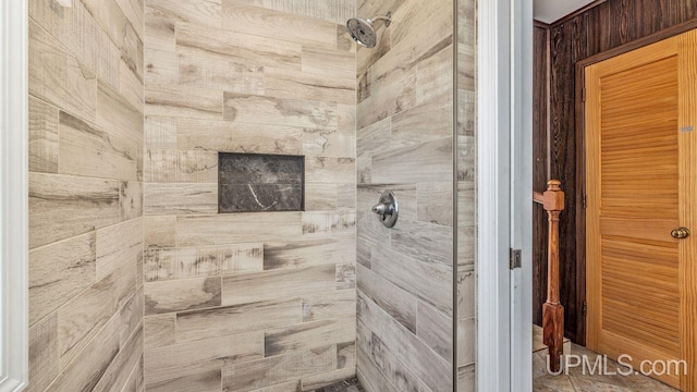 606 S 13th St, Gladstone, MI 49837 - bathroom with tiled shower