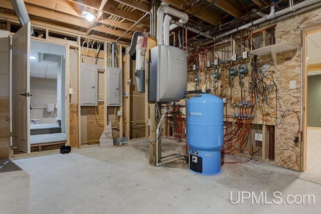 212 S 1st Ave, Escanaba, MI 49829 - utilities with electric panel