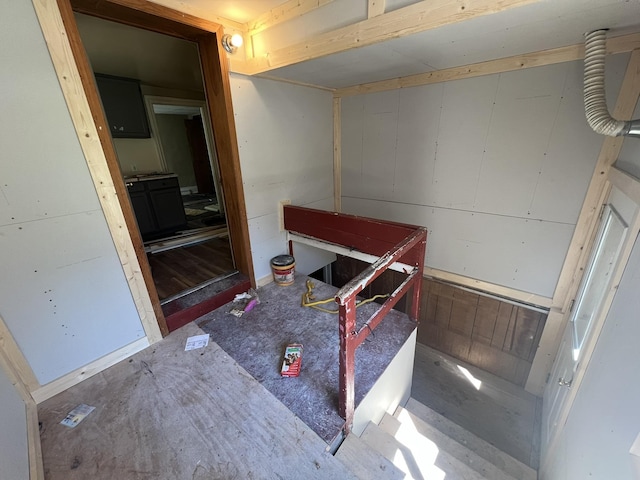 106 S Chilson St, Bay City, MI 48706 - interior space