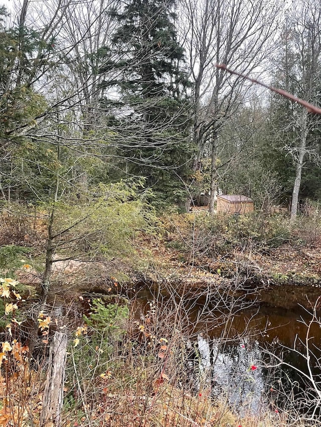 408 Green Garden Rd, Marquette, MI 49855