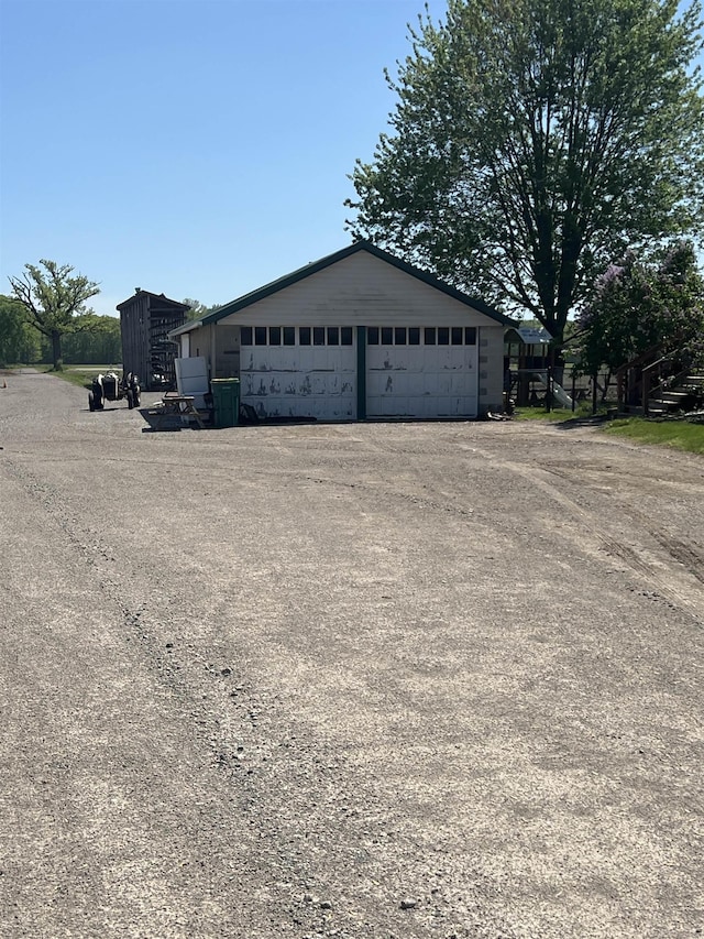 64990 E Gratiot Ave, Lenox, MI 48050
