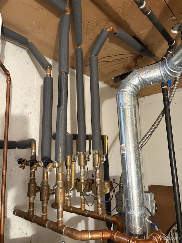 303 Jonathon Carver Rd, Marquette, MI 49855 - view of utility room