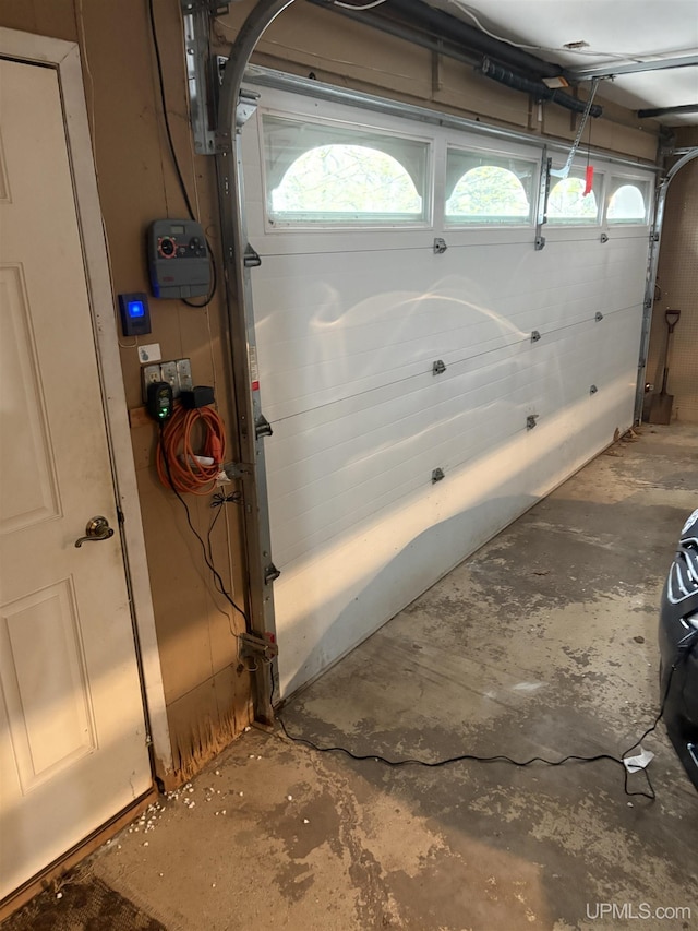 303 Jonathon Carver Rd, Marquette, MI 49855 - view of garage