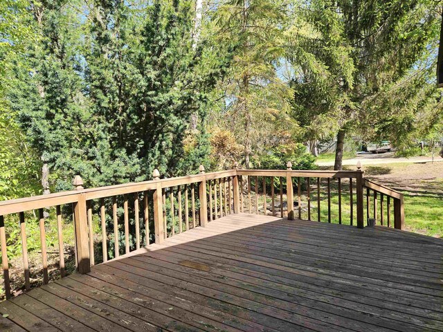 5440 Custer Dr, Harrison, MI 48625 - view of wooden terrace
