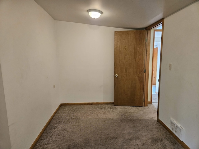 5440 Custer Dr, Harrison, MI 48625 - carpeted empty room featuring baseboards
