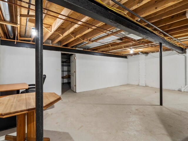 55374 Raspberry Dr, Macomb Twp, MI 48042 - view of unfinished basement