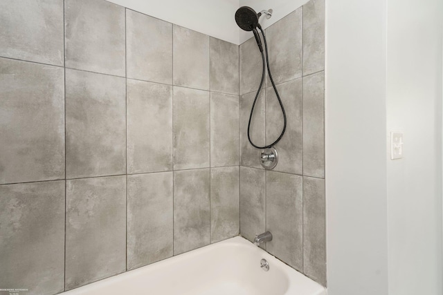 bathroom featuring shower / tub combination