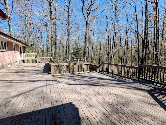 1002 Allouez Rd, Marquette, MI 49855 - view of wooden deck