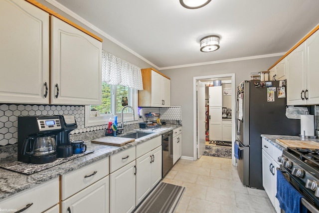 11770 Lennry Rd, Shelby Twp, MI 48315 - kitchen featuring tasteful backsplash, stainless steel dishwasher, white cabinets, crown molding, and a sink