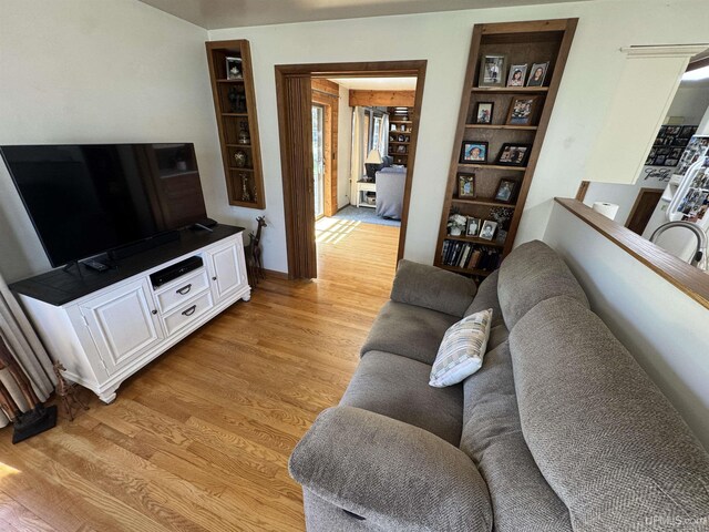 102 Forest Dr, Norway, MI 49870 - living area featuring light wood-style floors