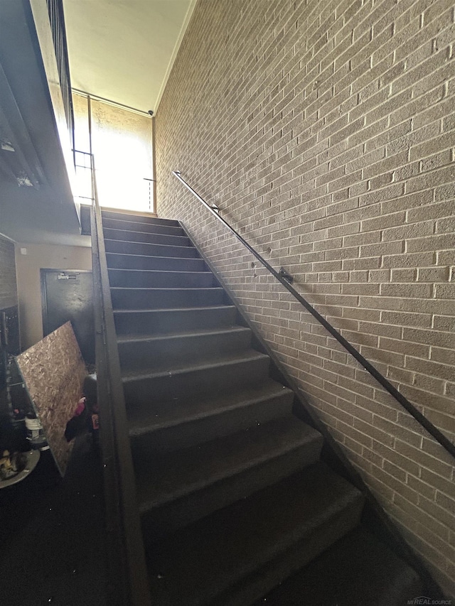 16501-16561 Greenfield Rd, Detroit, MI 48235 - view of staircase