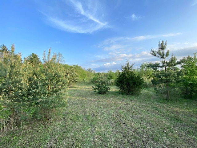 17344 33 Mile Rd, Armada, MI 48005