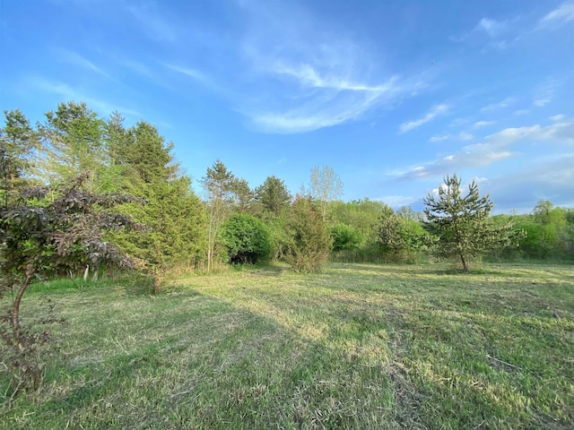 17344 33 Mile Rd, Armada, MI 48005