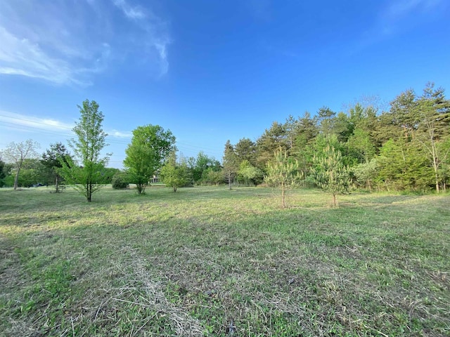 17344 33 Mile Rd, Armada, MI 48005
