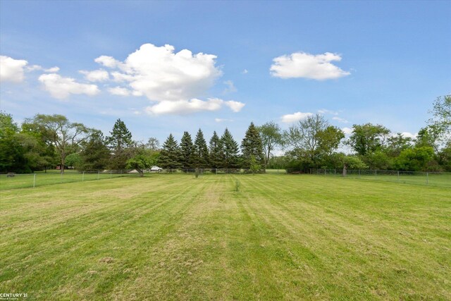1497 Parke St, Rochester Hills, MI 48307 - view of yard