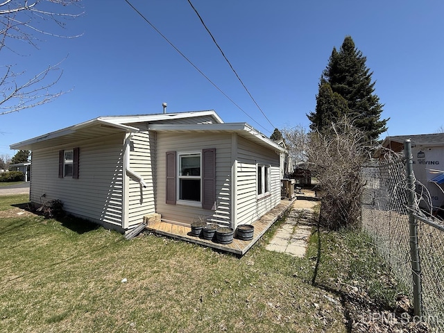 99 N Mitchell St, Gwinn, MI 49841 - view of side of property