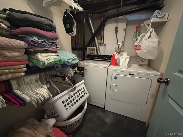 381 Mangum Rd, Marquette, MI 49855 - washroom featuring independent washer and dryer