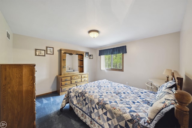 53638 Sherwood Ln, Shelby Twp, MI 48315 - bedroom featuring carpet flooring and baseboards
