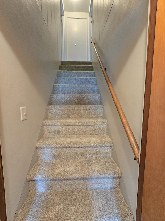 408 Sidney St, Bay City, MI 48706 - stairs featuring carpet floors
