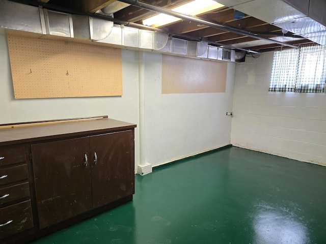 408 Sidney St, Bay City, MI 48706 - basement featuring concrete block wall