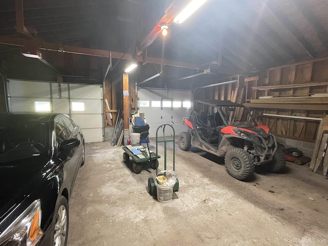 52170 Canal Rd, Houghton, MI 49931 - view of garage