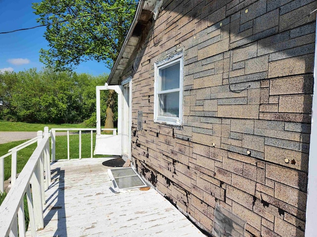 4680 E Kent Rd, Freeland, MI 48623 - wooden deck with a yard