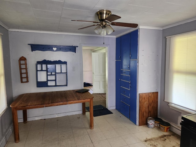 4680 E Kent Rd, Freeland, MI 48623 - entrance foyer featuring a ceiling fan, crown molding, and tile patterned floors