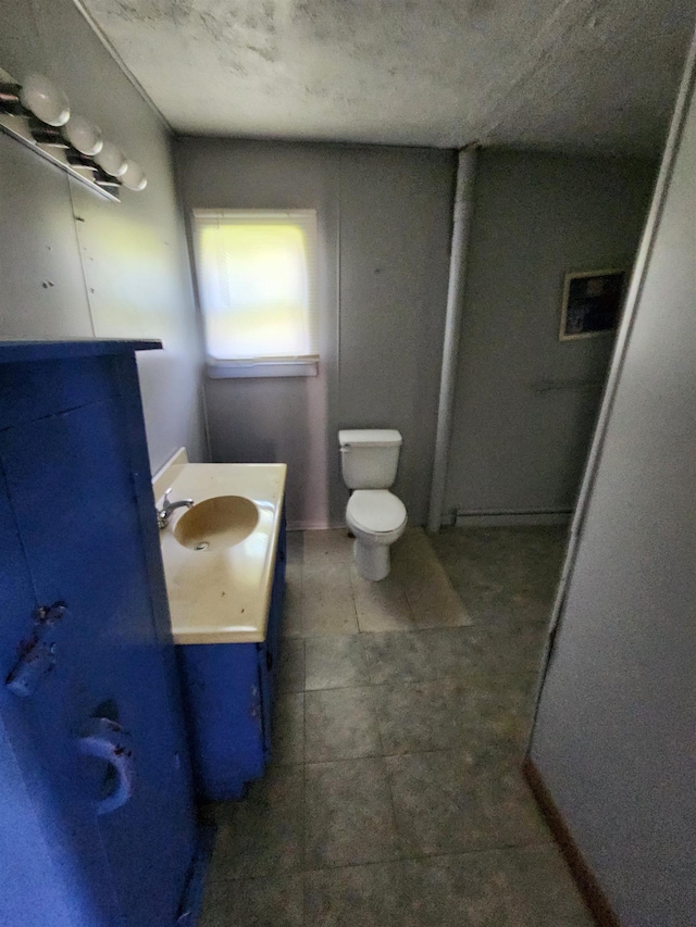 4680 E Kent Rd, Freeland, MI 48623 - half bathroom with vanity and toilet