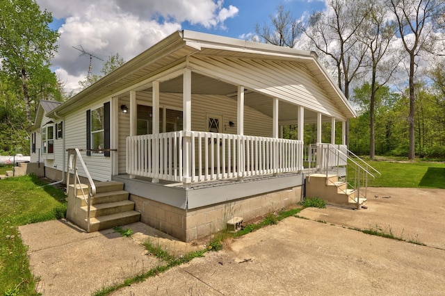 3909 Higgins Rd, Vassar, MI 48768 - view of front of house with a porch