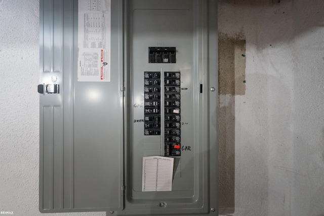 37601 Dartmouth Dr, Sterling Heights, MI 48310 - utilities featuring electric panel