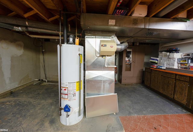 37601 Dartmouth Dr, Sterling Heights, MI 48310 - unfinished below grade area featuring water heater