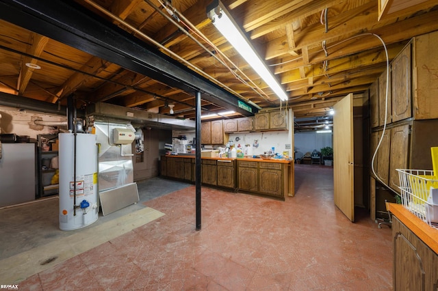 37601 Dartmouth Dr, Sterling Heights, MI 48310 - unfinished below grade area with water heater