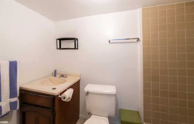 37601 Dartmouth Dr, Sterling Heights, MI 48310 - bathroom featuring toilet, vanity, and a shower with shower curtain