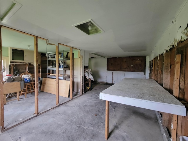 5523 Red Oak Rd, Beaverton, MI 48612 - miscellaneous room featuring concrete flooring
