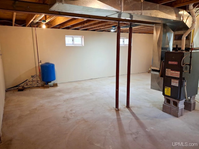 8413 Gay Park Rd, Lake Linden, MI 49945 - below grade area with a water pressure tank