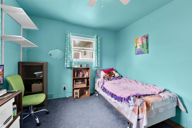 3582 David K Dr, Waterford, MI 48329 - carpeted bedroom with a ceiling fan