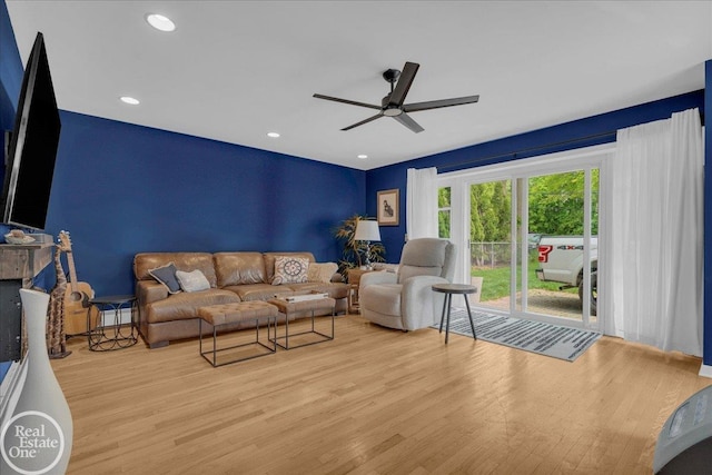 28800 Old N River Rd, Harrison Twp, MI 48045 - living room with ceiling fan, wood finished floors, and recessed lighting