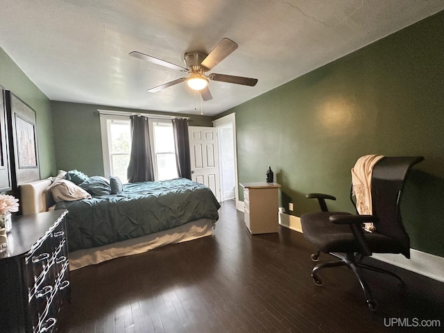 1217 S Kimberly Ave, Iron Mountain, MI 49801 - bedroom featuring wood-type flooring and a ceiling fan