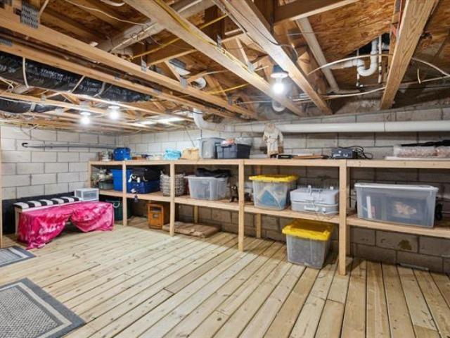 5631 W Spring Knoll Dr, Bay City, MI 48706 - view of storage room