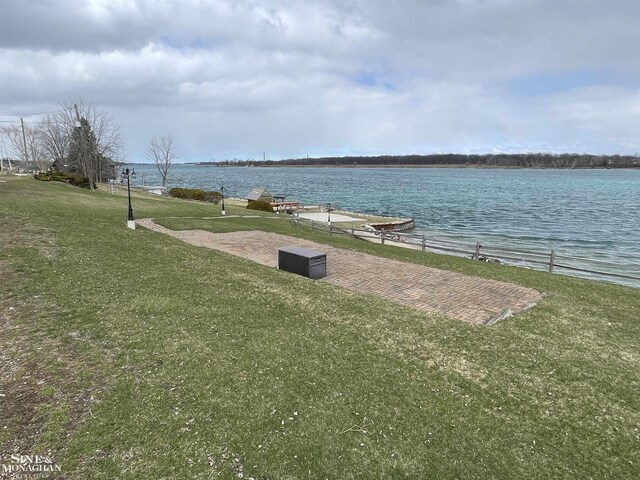 2740 River Rd, Marysville, MI 48040 - water view