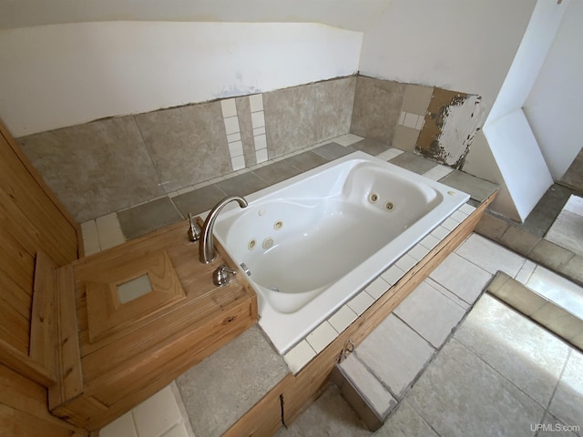 331 W Bluff St, Marquette, MI 49855 - bathroom featuring a tub with jets