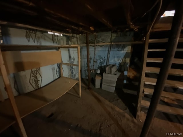 331 W Bluff St, Marquette, MI 49855 - view of unfinished below grade area