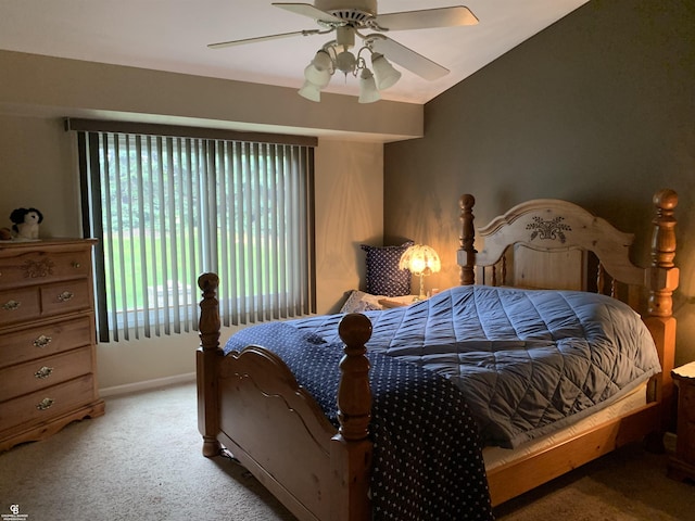 13304 Highland Cir, Sterling Heights, MI 48312 - carpeted bedroom featuring ceiling fan