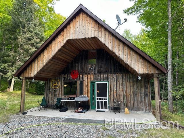 325 Mastodon Rd, Crystal Falls, MI 49920 - view of outdoor structure
