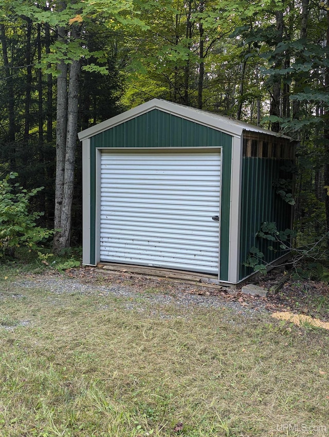 325 Mastodon Rd, Crystal Falls, MI 49920 - view of detached garage