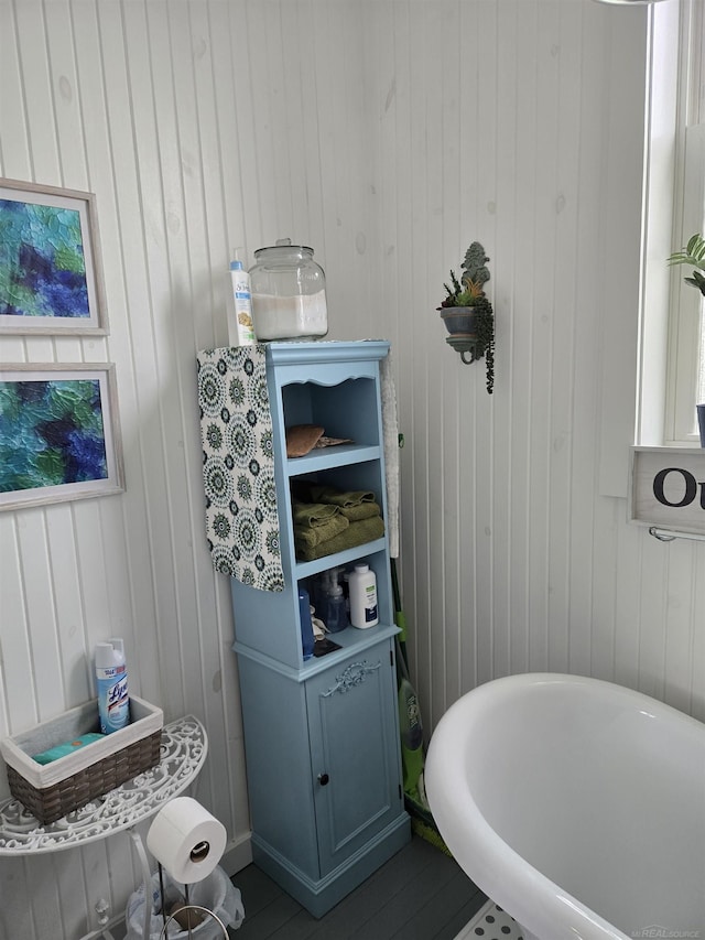 2450 N Lakeshore Rd, Carsonville, MI 48419 - bathroom featuring wooden walls