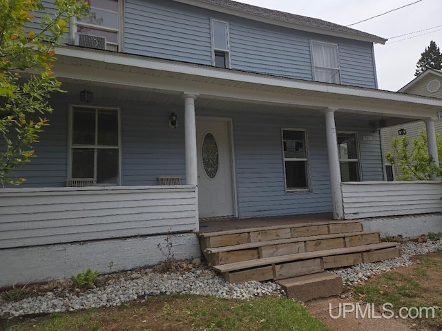 439 Hecla St, Lake Linden, MI 49945 - view of front facade with covered porch