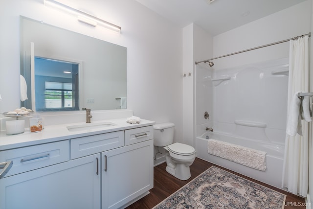 776 S Lakeshore Blvd, Marquette, MI 49855 - bathroom featuring vanity, toilet, shower / tub combo with curtain, and wood finished floors